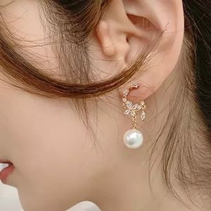 Crystal & Pearl Drop Earrings